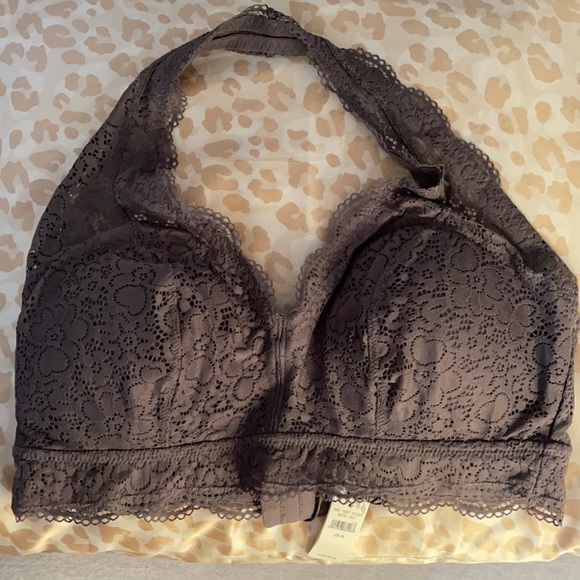 NWT!! Aerie lace padded halter bralette - Picture 1 of 3
